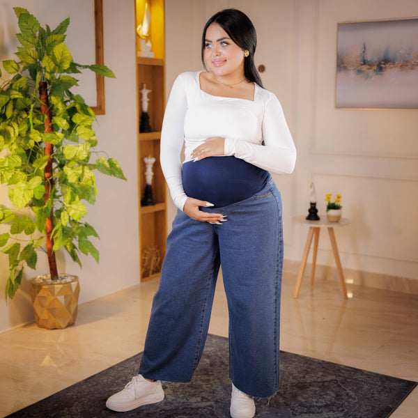 Maternity Wide-Leg Jeans