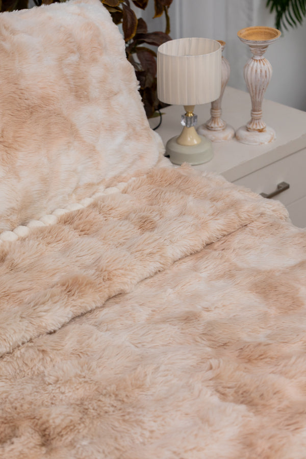 لحاف فرو مضلع