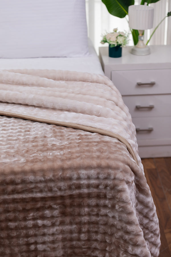 Murano Bubbles Blanket